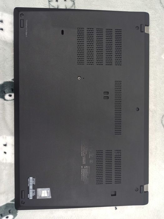 Ноутбук Lenovo Thinkpad T14 Gen 1 14″ FullHD IPS/i5 4ядра/20Gb/nvme256
