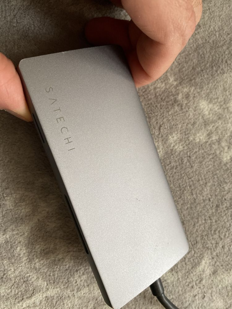 Satechi Adapter USB-C x3 USB-A HDMi Micro/SD