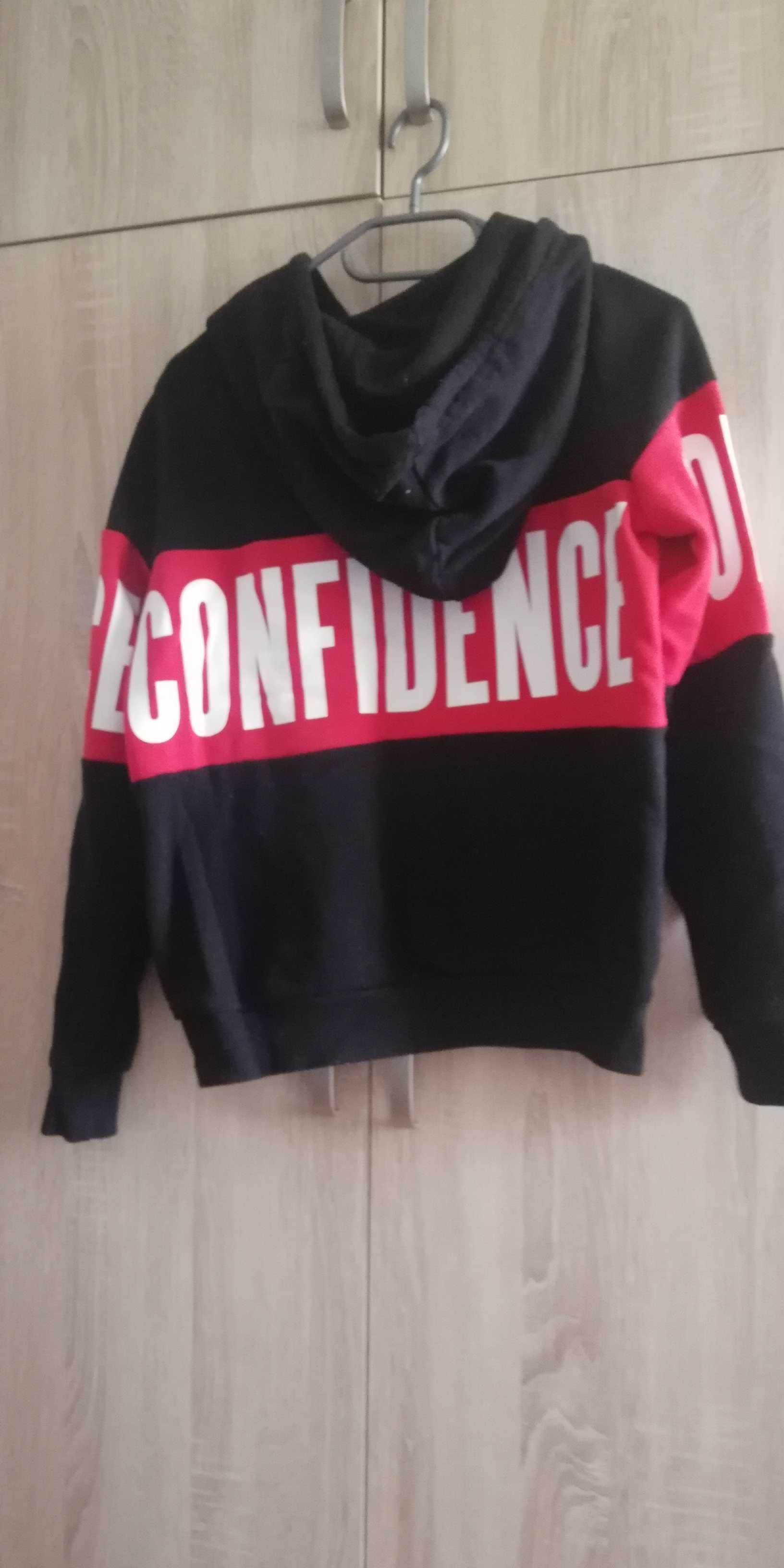 Bluza czarna Confidence (Zaufanie) r. XS