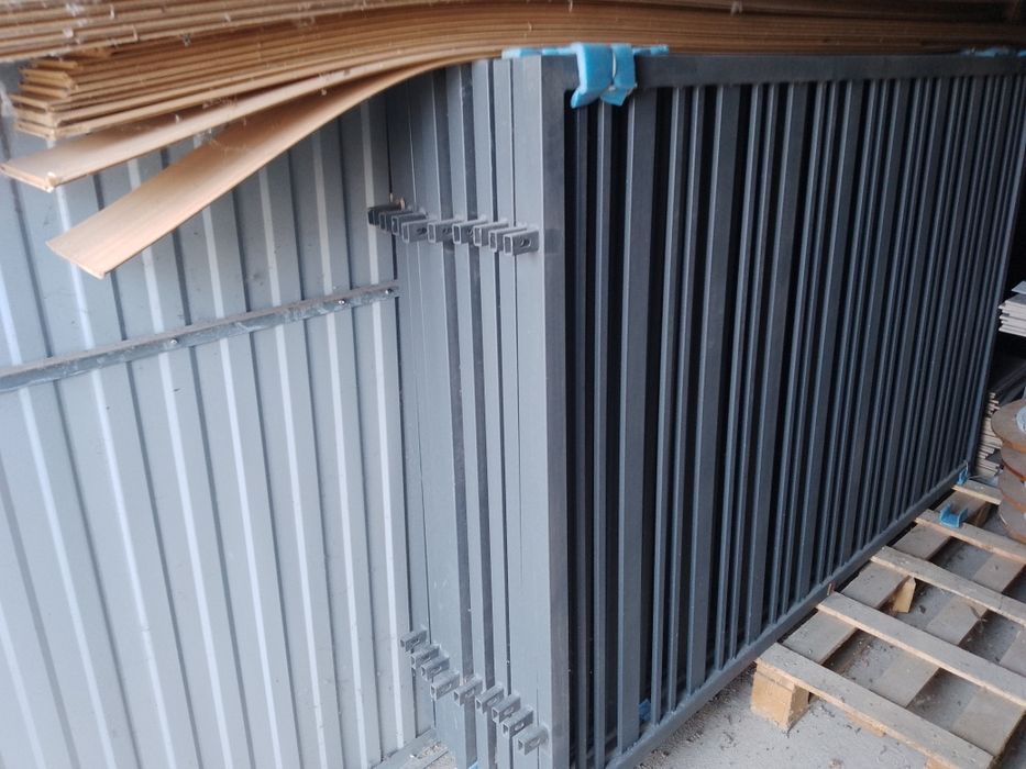 Nowe  ogrodzenie   - przęsła  płotu 10 sztuk > 2m x 120cm - Polecam