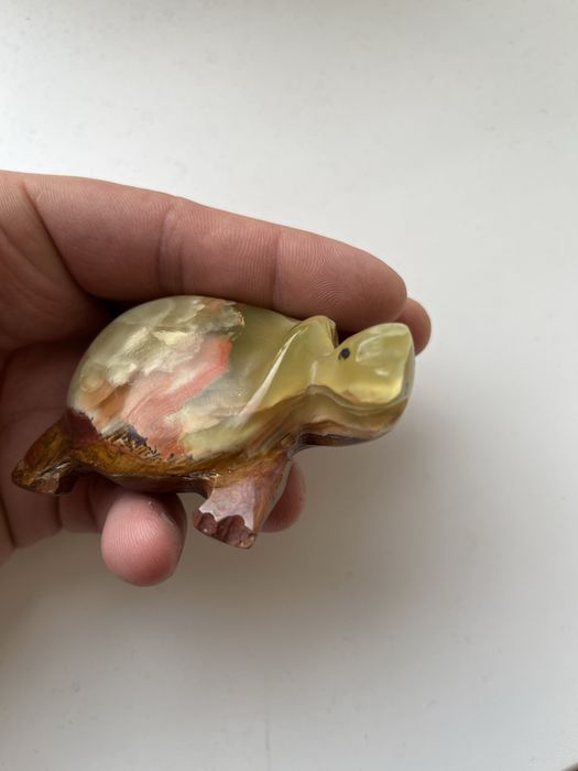 Статуэтка черепаха оникс