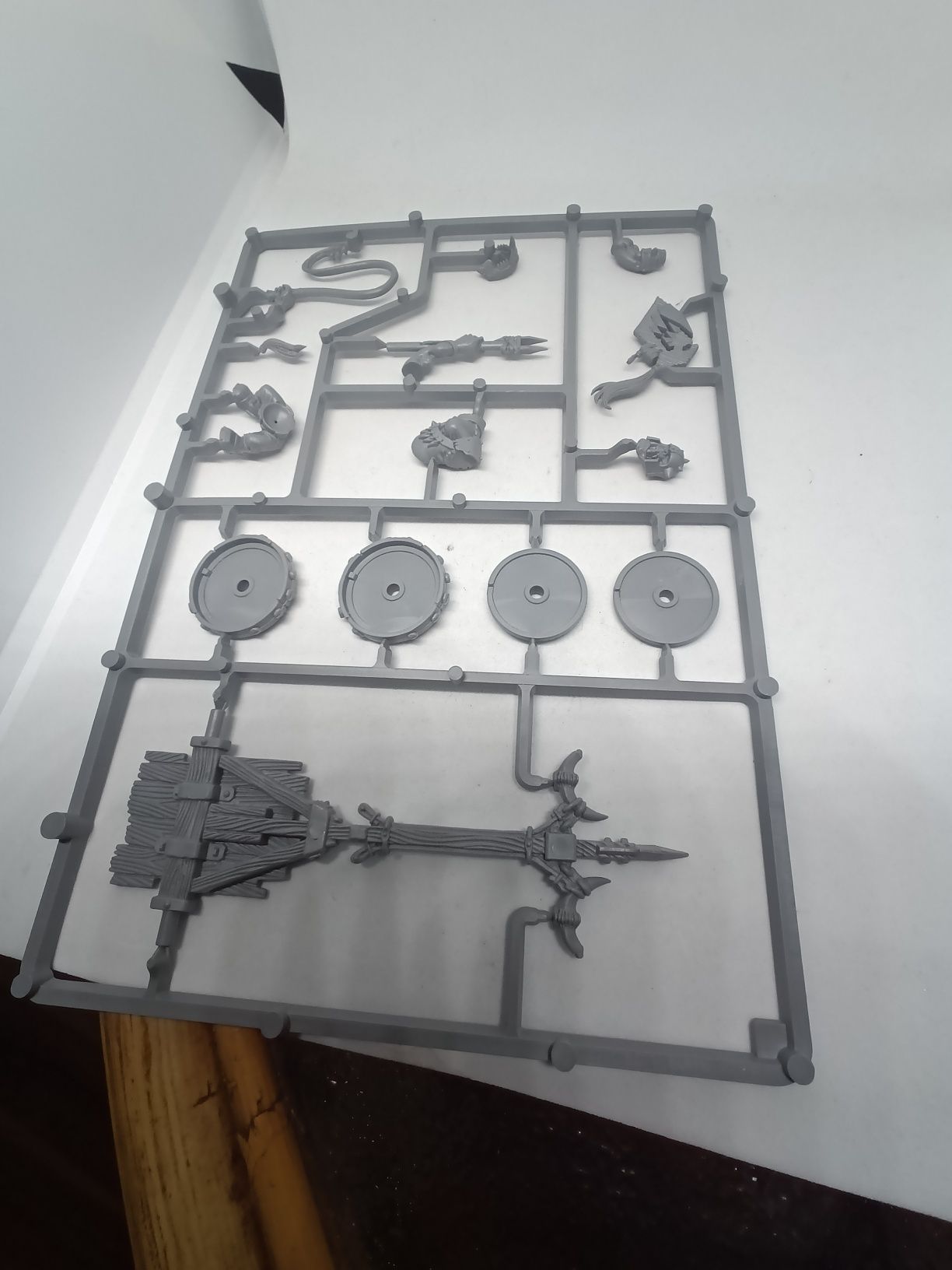 Orcs Boar Chariot bez dzików Orcs&Goblins Warhammer FB The Old World