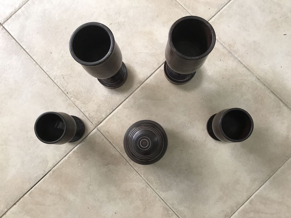 4 taças e caixa feitas em pau preto