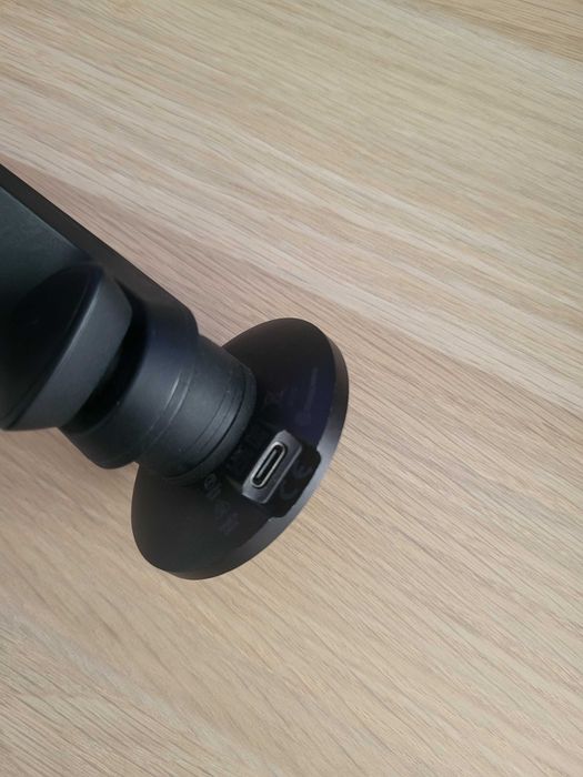 Suporte Telemóvel com Ventosa QUAD LOCK com Carregador sem Fio