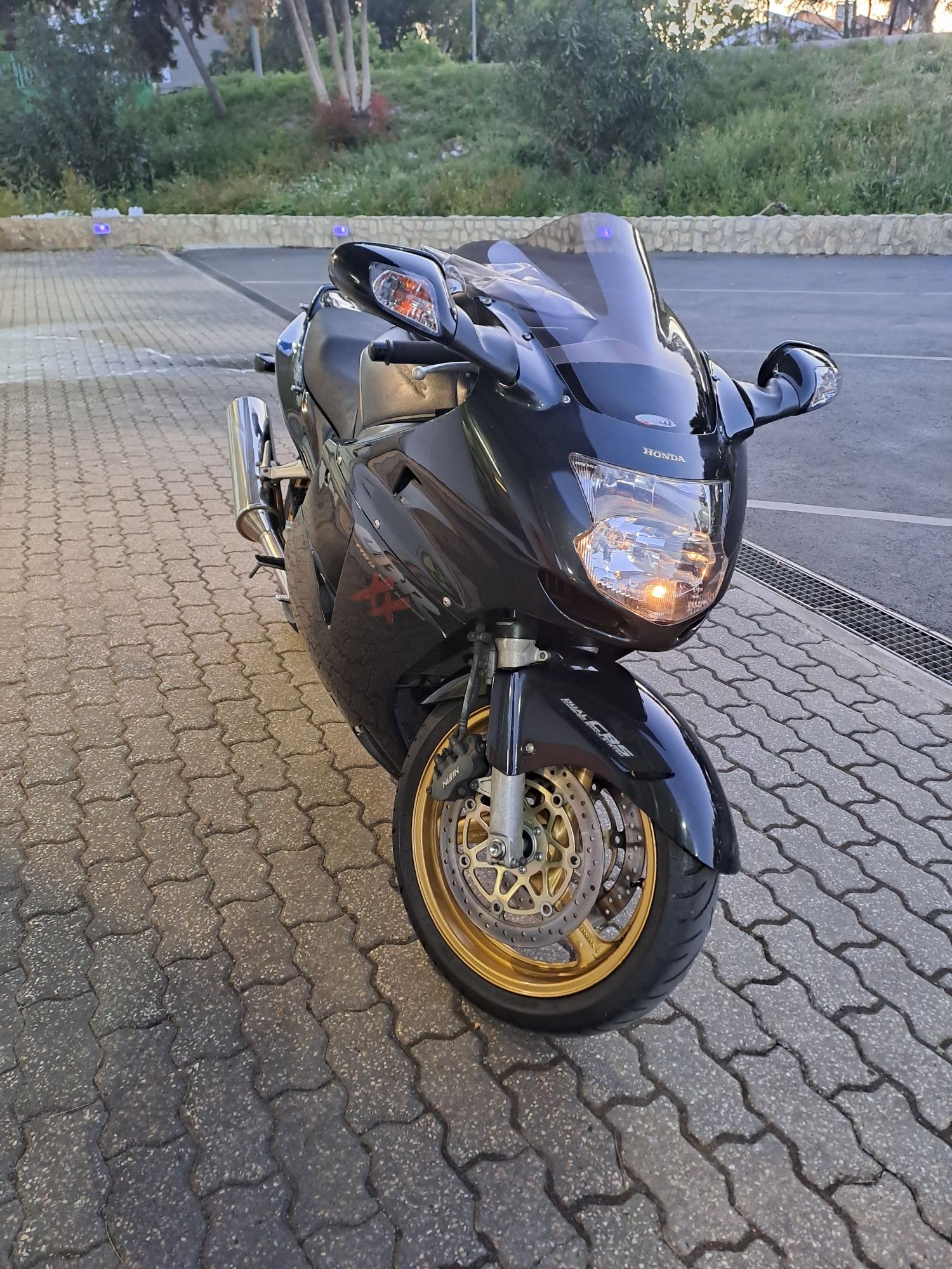 CBR 1100XX 1999 c/injecção