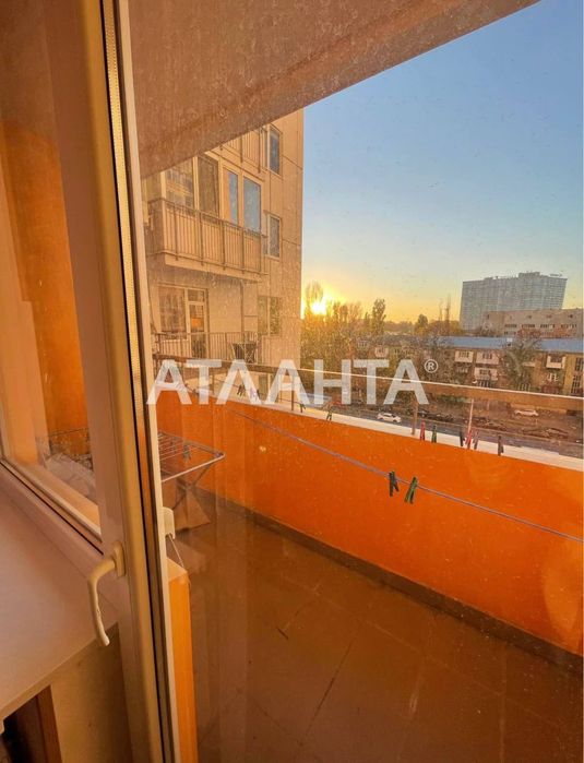 Однокомнатная с ремонтом ЖК Апельсин Фонтан