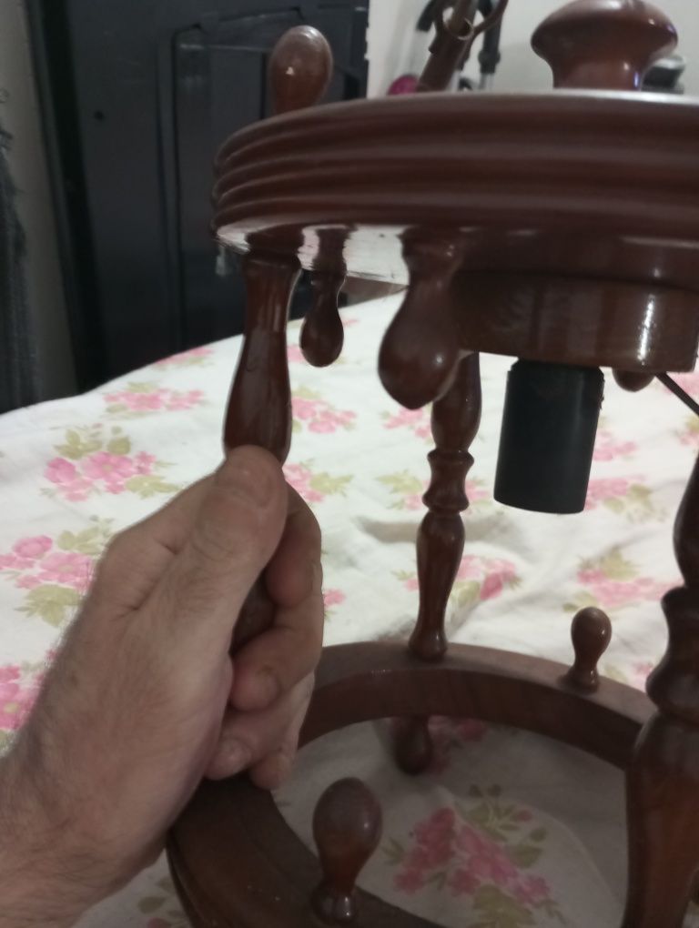 Candeeiro em Madeira