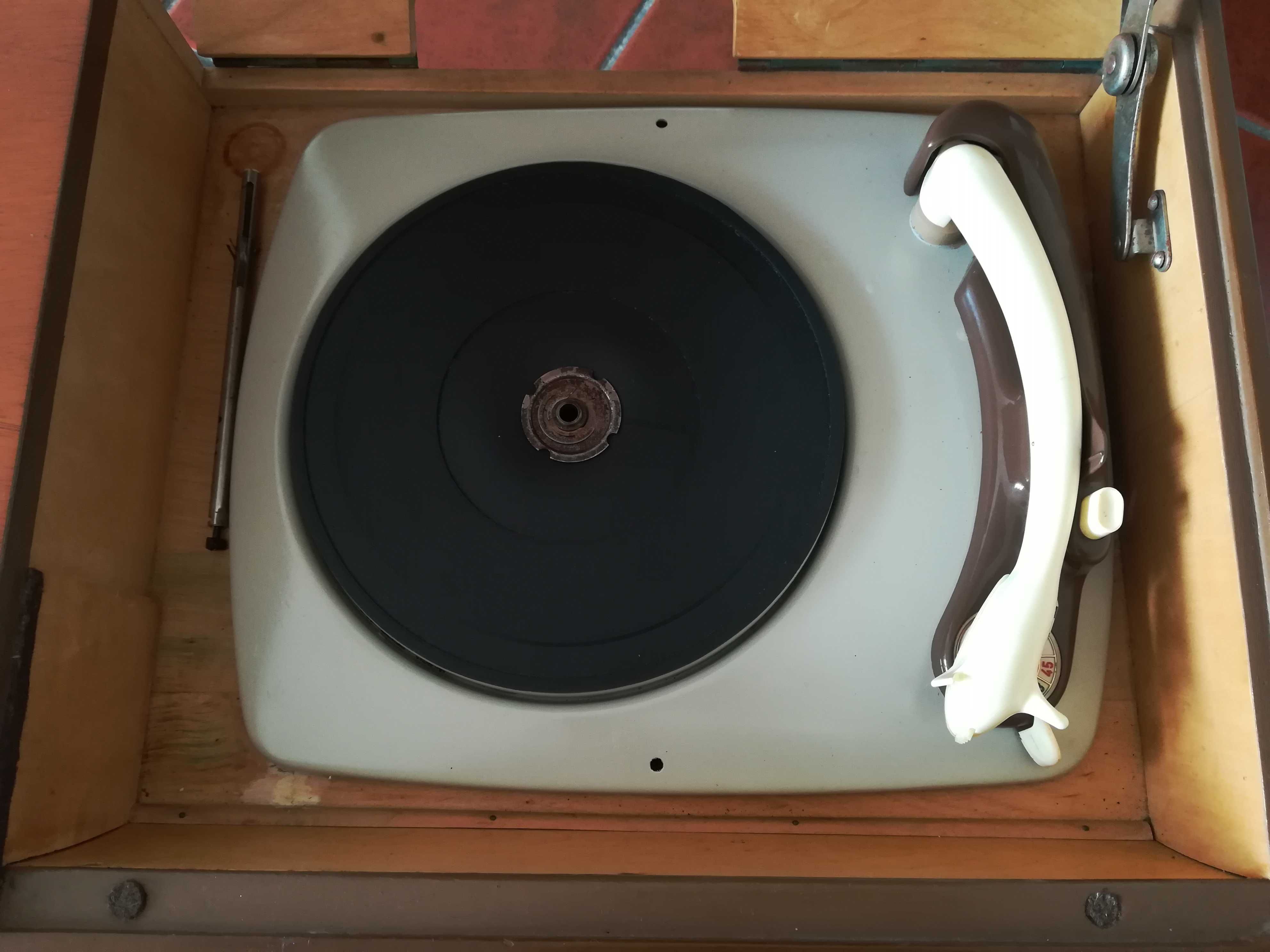 Rádio Grundig 5089