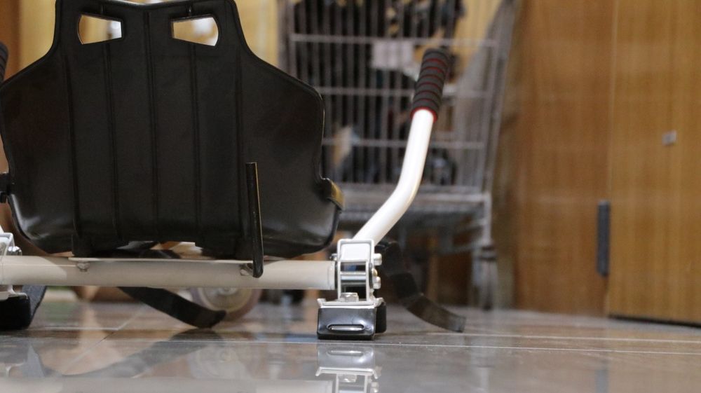 Carrinho/ Kart para hoverboard
