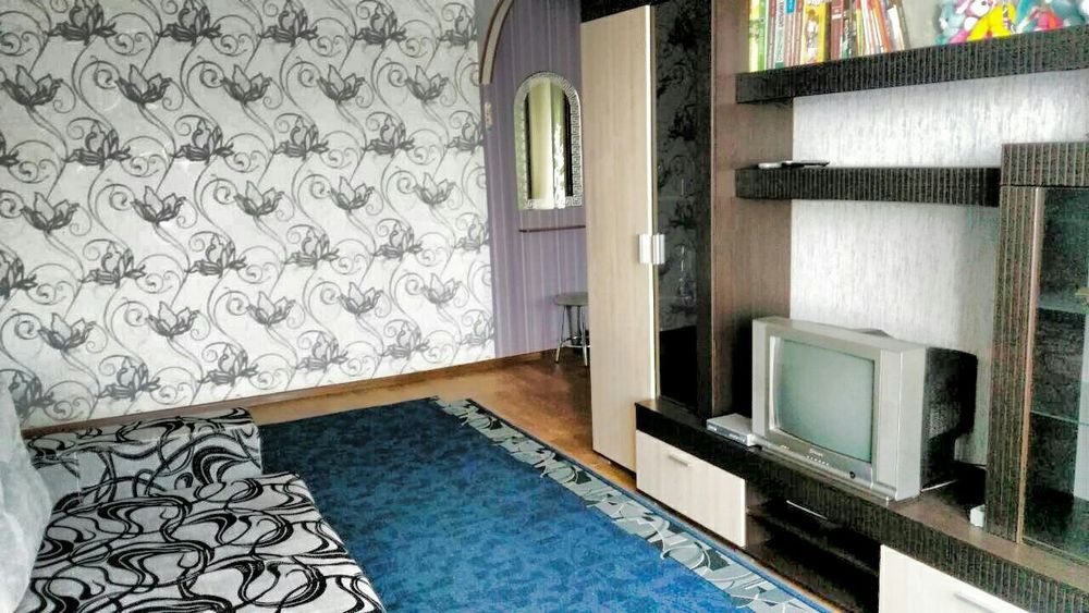 Сдам 2х комнатную квартиру на длительный срок