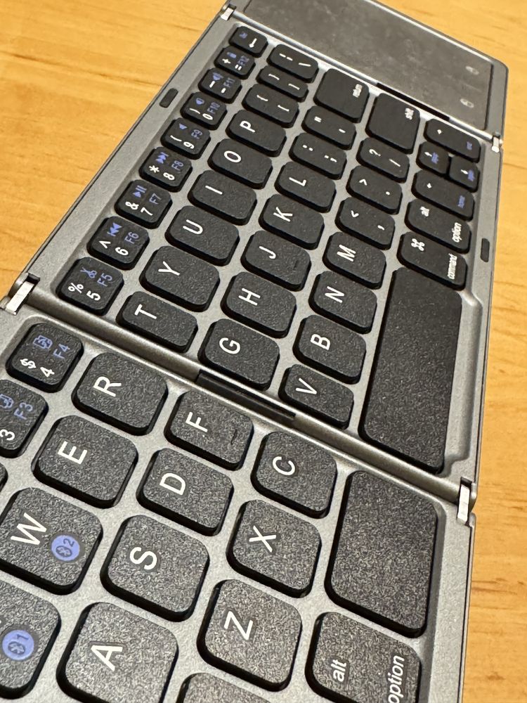 Клавіатура Infinity keyboard bluetooth foldable b033 mini portable