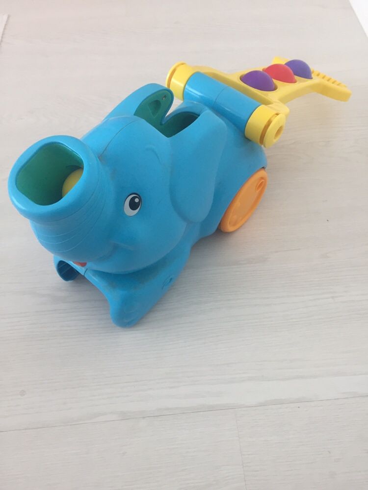 ELEFANTE AZUL com bolas coloridas - PLAYSKOOL (HASBRO)