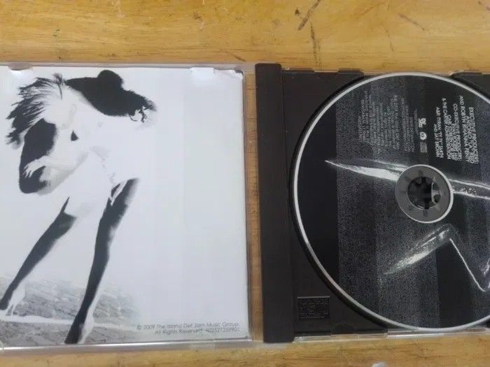 CD Rihanna " Rated R"