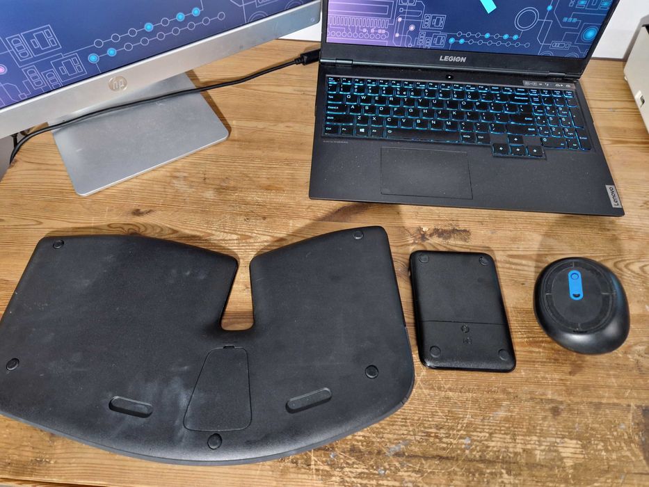 Zestaw klawiatura i mysz Microsoft Sculpt Ergonomic Desktop (3385)