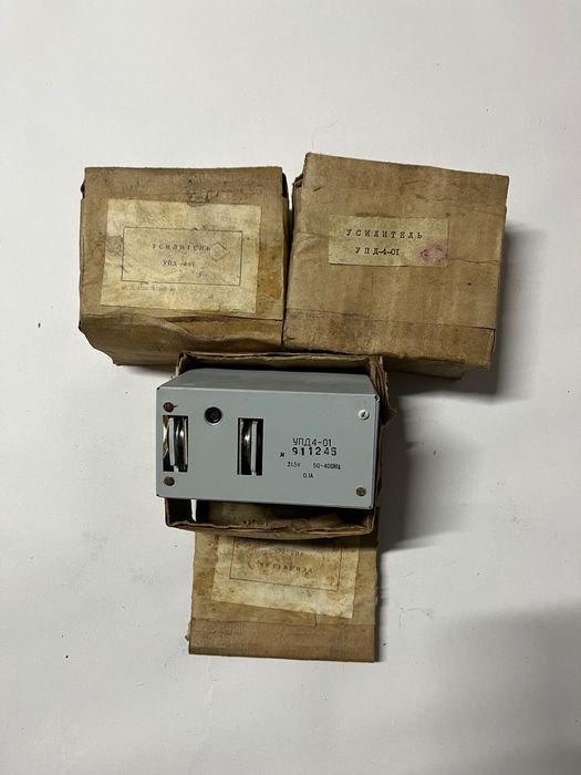 Усилитель полупроводниковый УПД-4-01