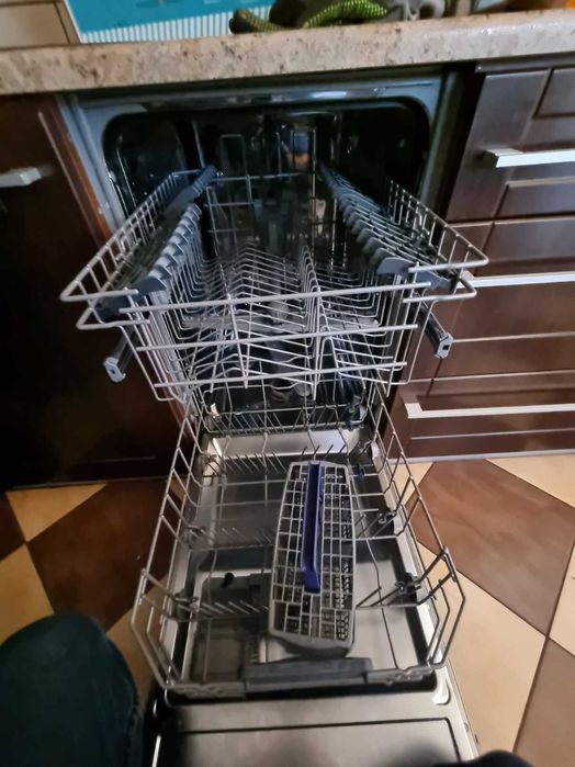 Zmywarka do zabudowy Beko DIS 5831