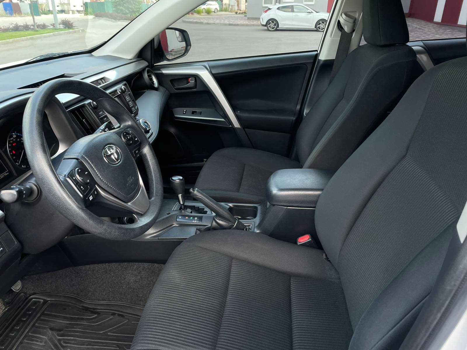 Toyota Rav-4 2018р 2.5  Автомат! Повний привід! Обмін! Розстрочка!