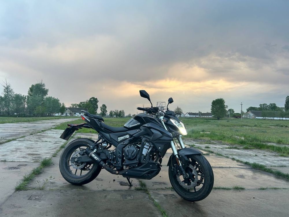Voge 500r клітка