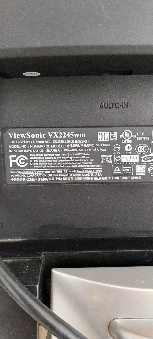 Monitor 22"  ViewSonic VX2245wm