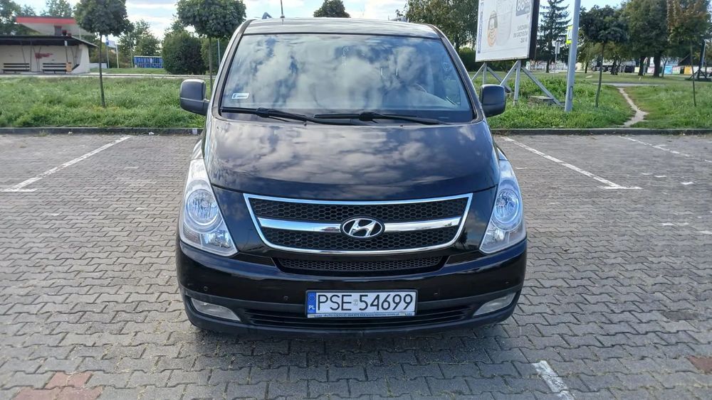 Hyundai H-1 Hyundai H-1, H-300 od osoby prywatnej, ZADBANY, brygadówka, 5-osobowy