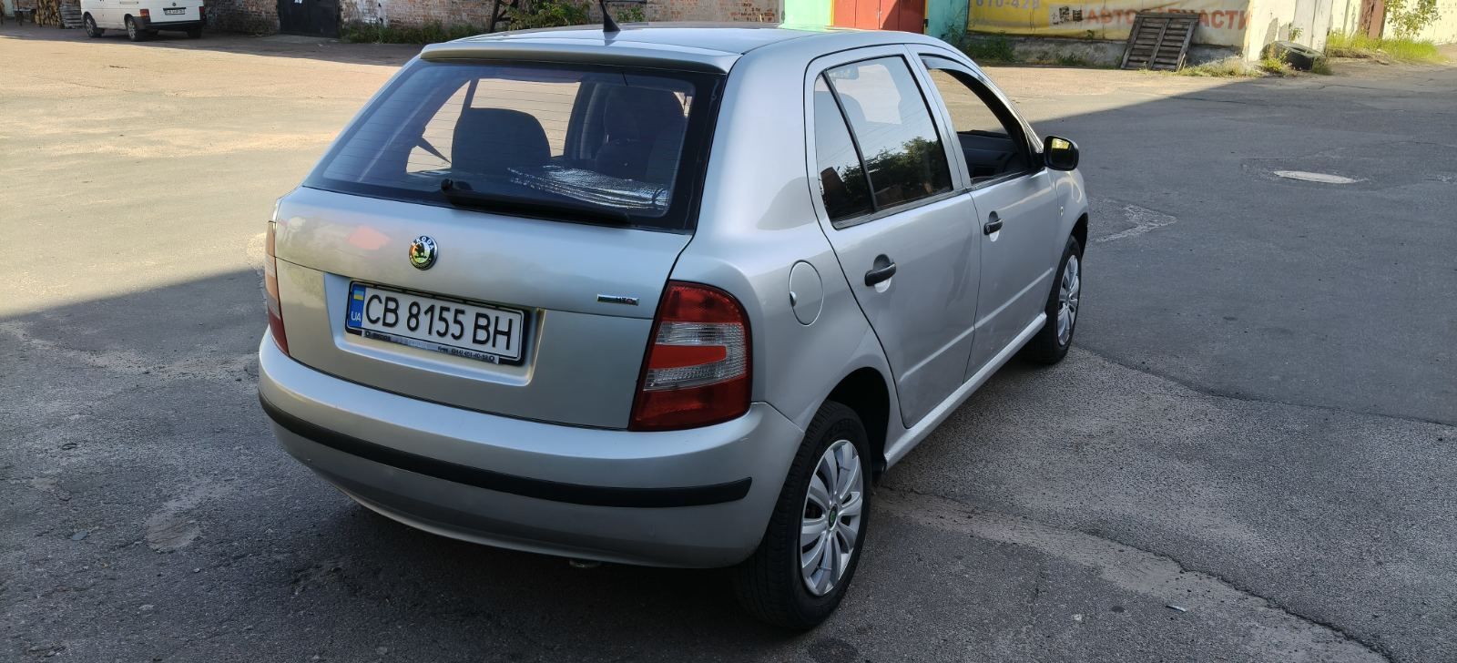 Шкода Фабия Skoda Fabia 1,4