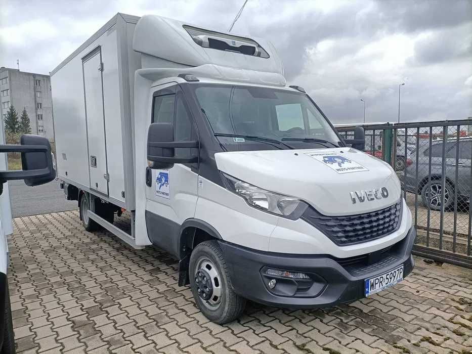 Wynajem pojazdu Iveco Daily Chłodnia/Izoterma/Dostawczy/Kontener