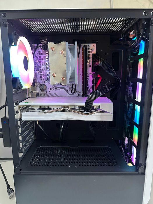 Komputer do gier AMD Ryzen 3600 RX 580 SSD 16 GB FV23% Gwarancja 24M