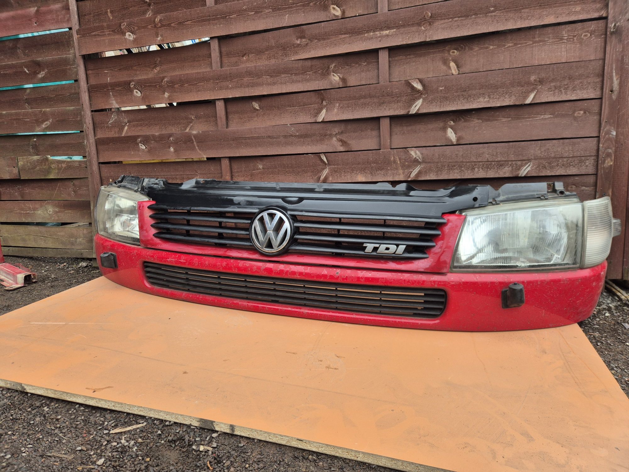 Przod t4 lampy transporter  lampa lampy oswietlenie