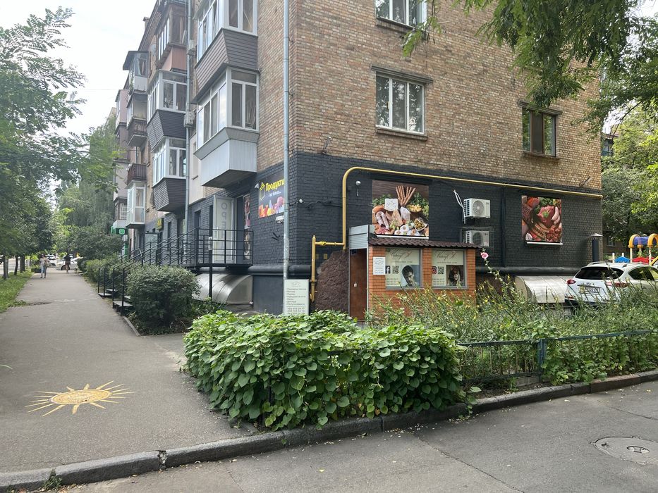 Продажа помещения с арендатором, Лукьяновка, окупаемость 9 лет