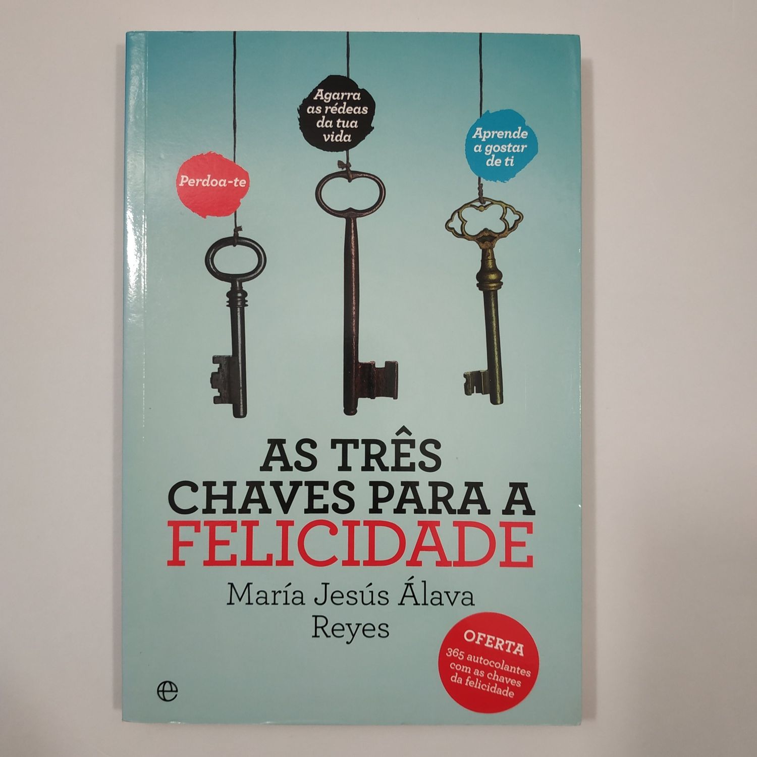 Vende-se "As Três Chaves Para a Felicidade", de M.ª J. Alava