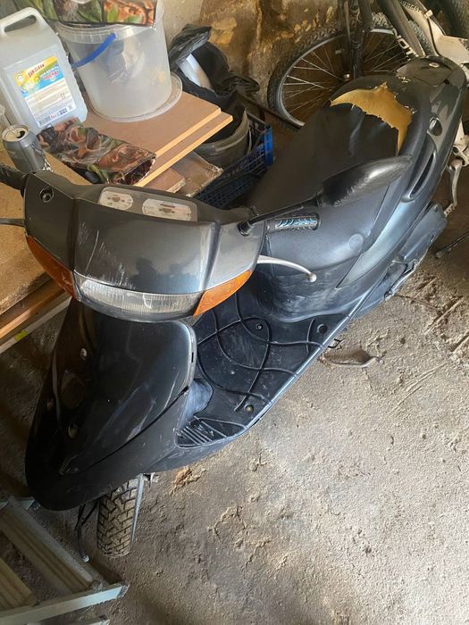 Мопед Suzuki lets 2