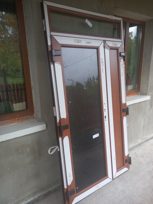 Двері металопластикові