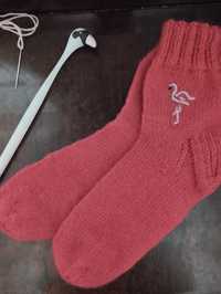 В,язані носки з вишивкою