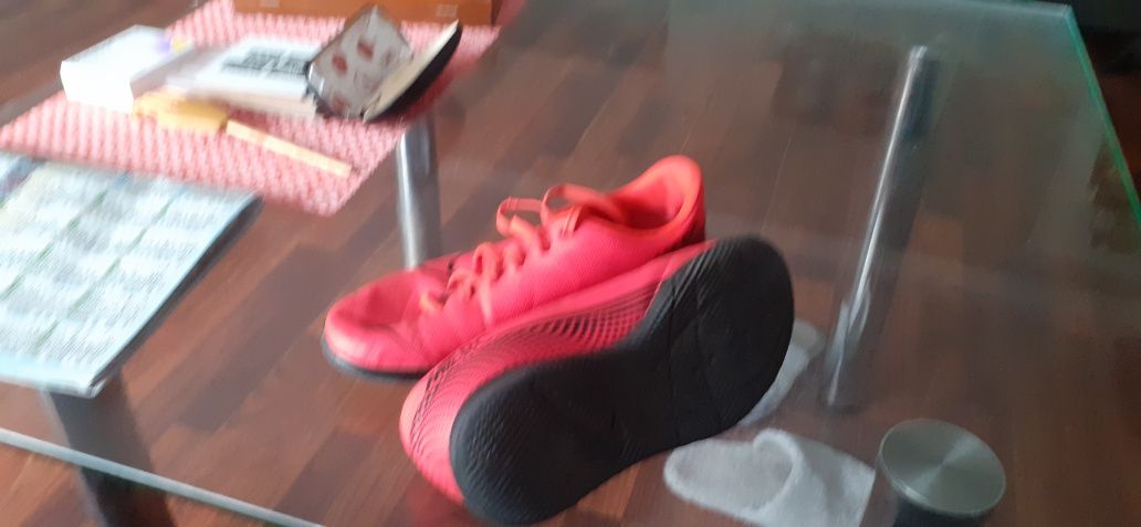 Buty piłkarskie halowe NIKE MERCURIAL  37,5