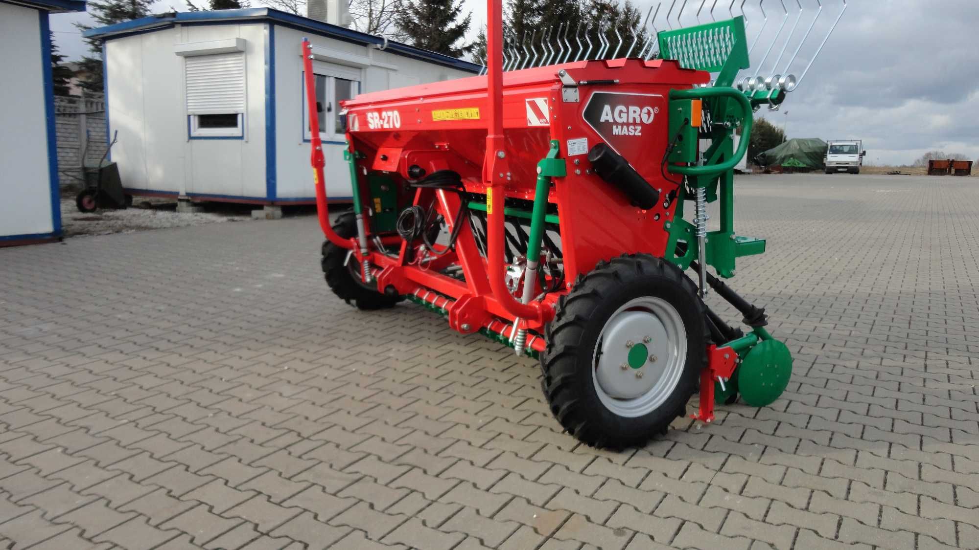 Siewnik Agro-Masz 2.5m 2.7m 3m redlice stopkowe SR250 SR270 SR300