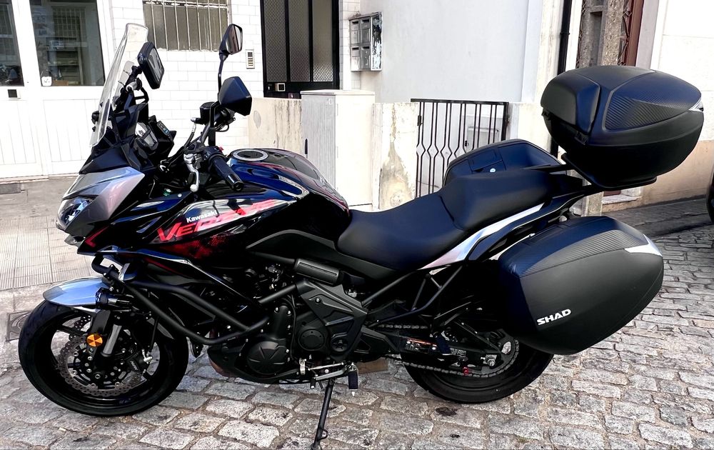 Kawazaki Versys 650cc grand tourer como nova muitos extras