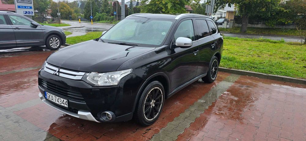 Mitsubishi Outlander III 2.2 DI-D 4WD 2015r.