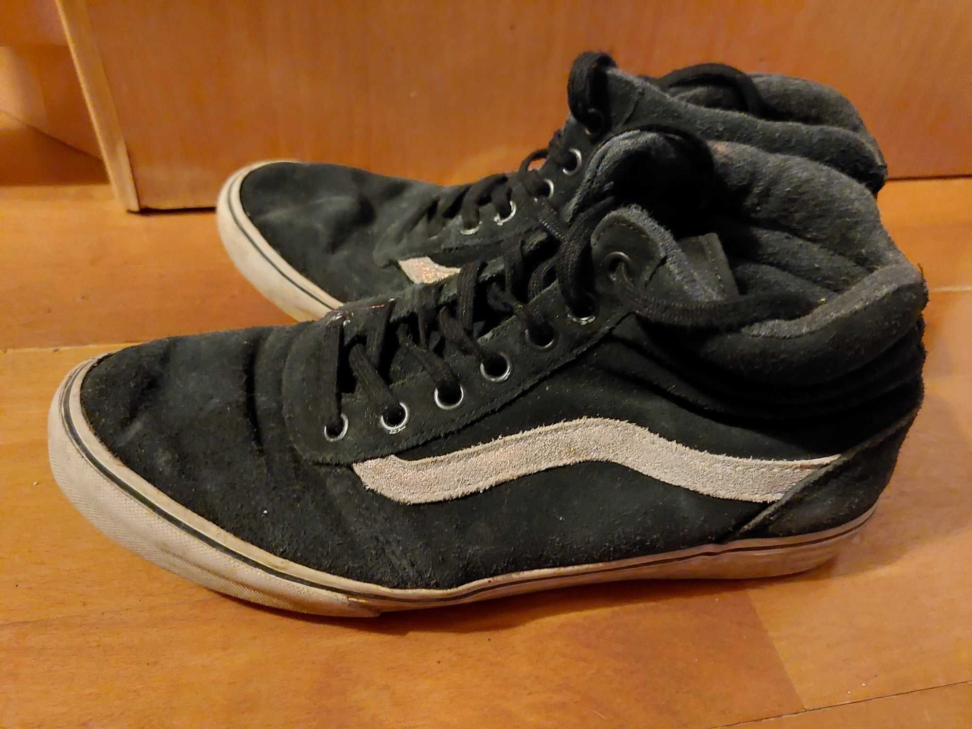 Ténis Botas Vans Número 39 Pretas