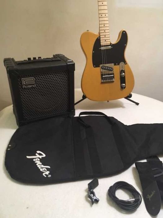 Kit de guitarra completo, de qualidade e em estado novo.