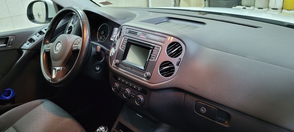 Volkswagen Tiguan 1016г. 1.4 TSI