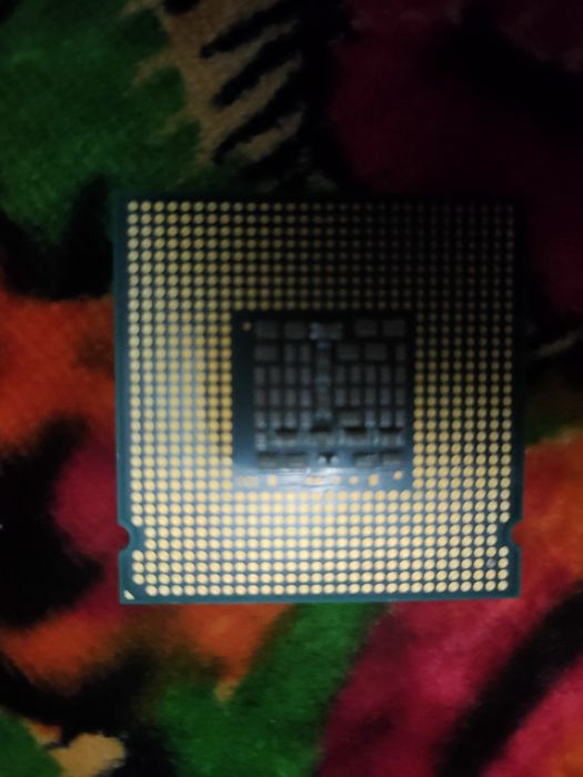 Лот процесорів Intel (3 шт.)

Продам набір процесорів:

Intel Celeron