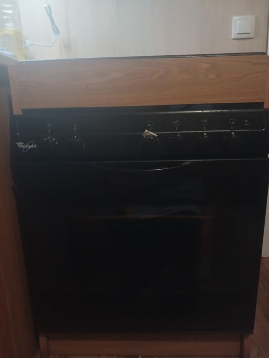 БЕЗКОШТОВНО! Електрична плита Whirlpool