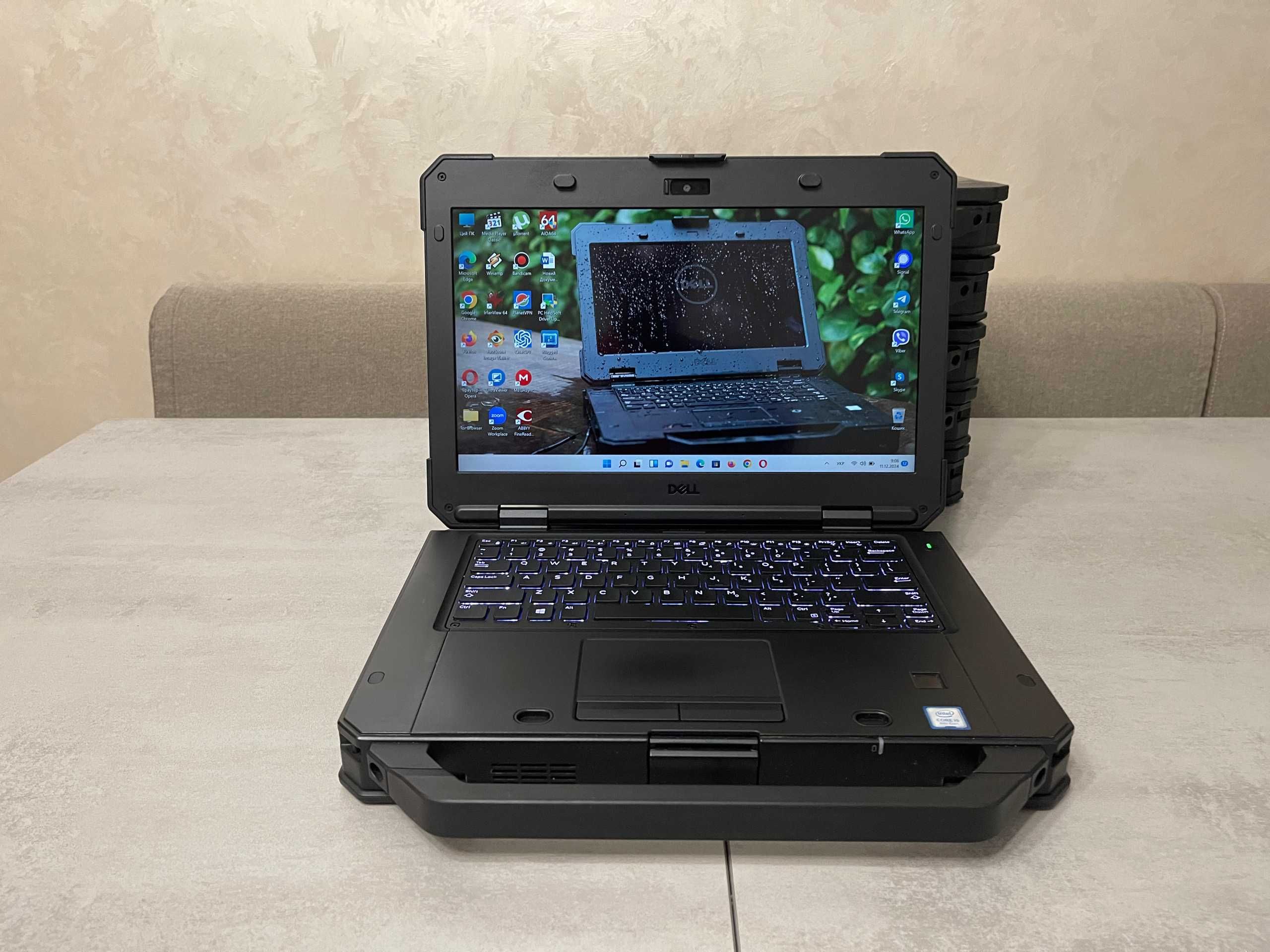 Захищений ноутбук Dell 5424, 14" сенсор i5-8350U, 16GB, 256GB, 4G, GPS