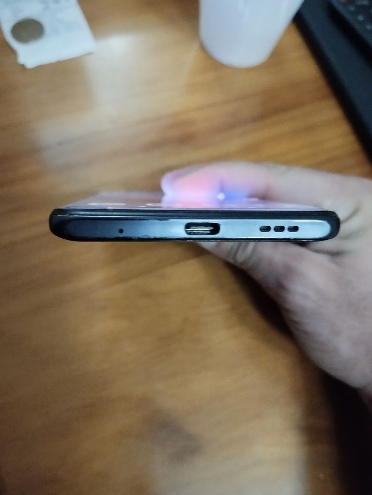 Telefone barato com caixa e fatura