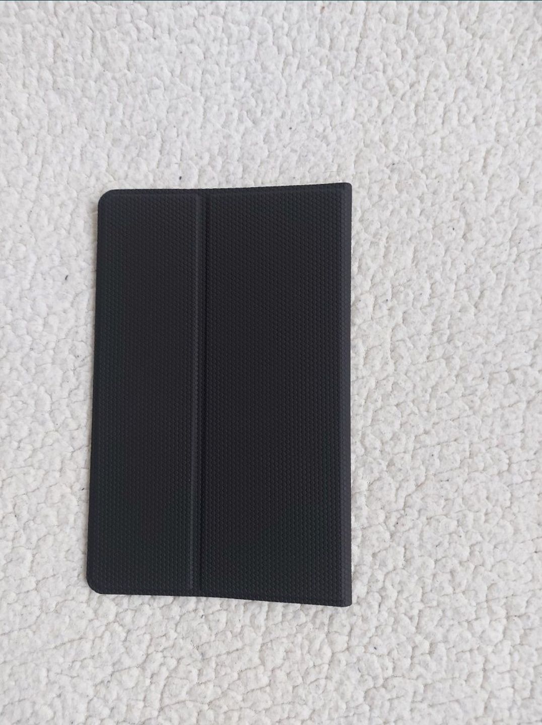 TB Touch Cover 7 uniwersalne etui na tablet 7'