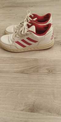 Sprzedam buty adidas