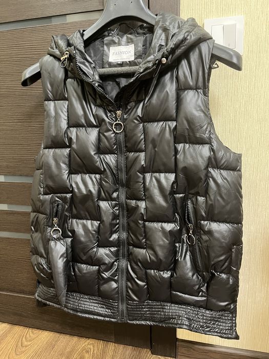 Жилетка жіноча нова стильна