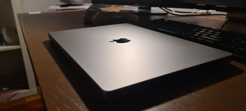 Apple MacBook Pro 16,2" M1 Pro | 32GB RAM | 512GB SSD w pudełk