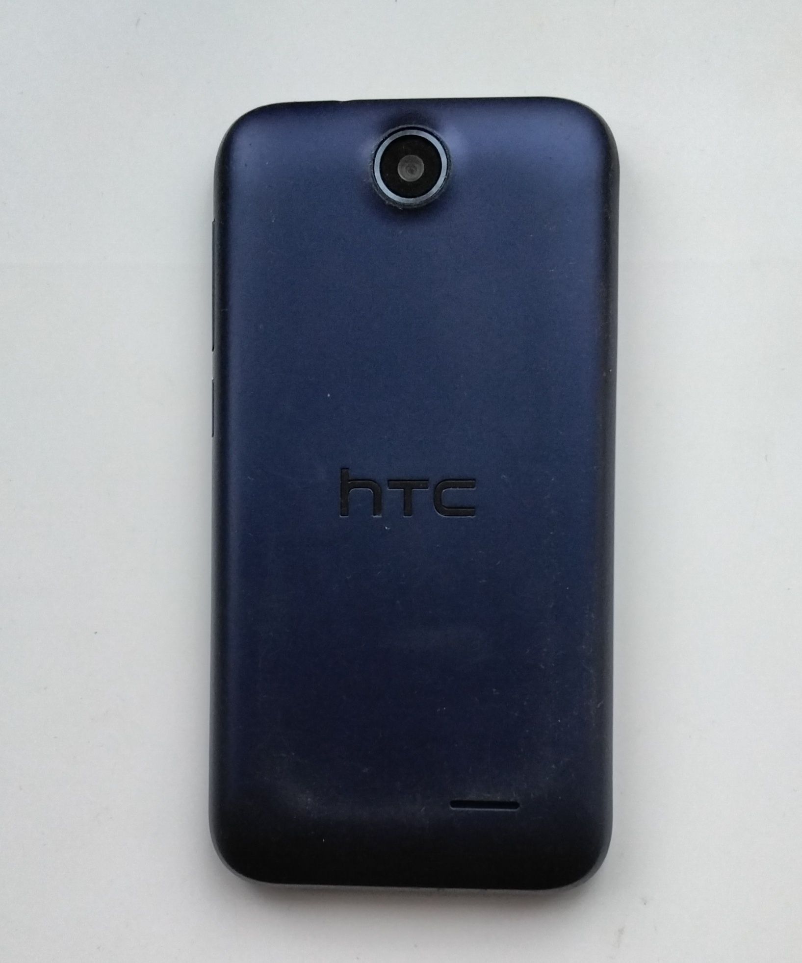 Продам HTC Desire 301