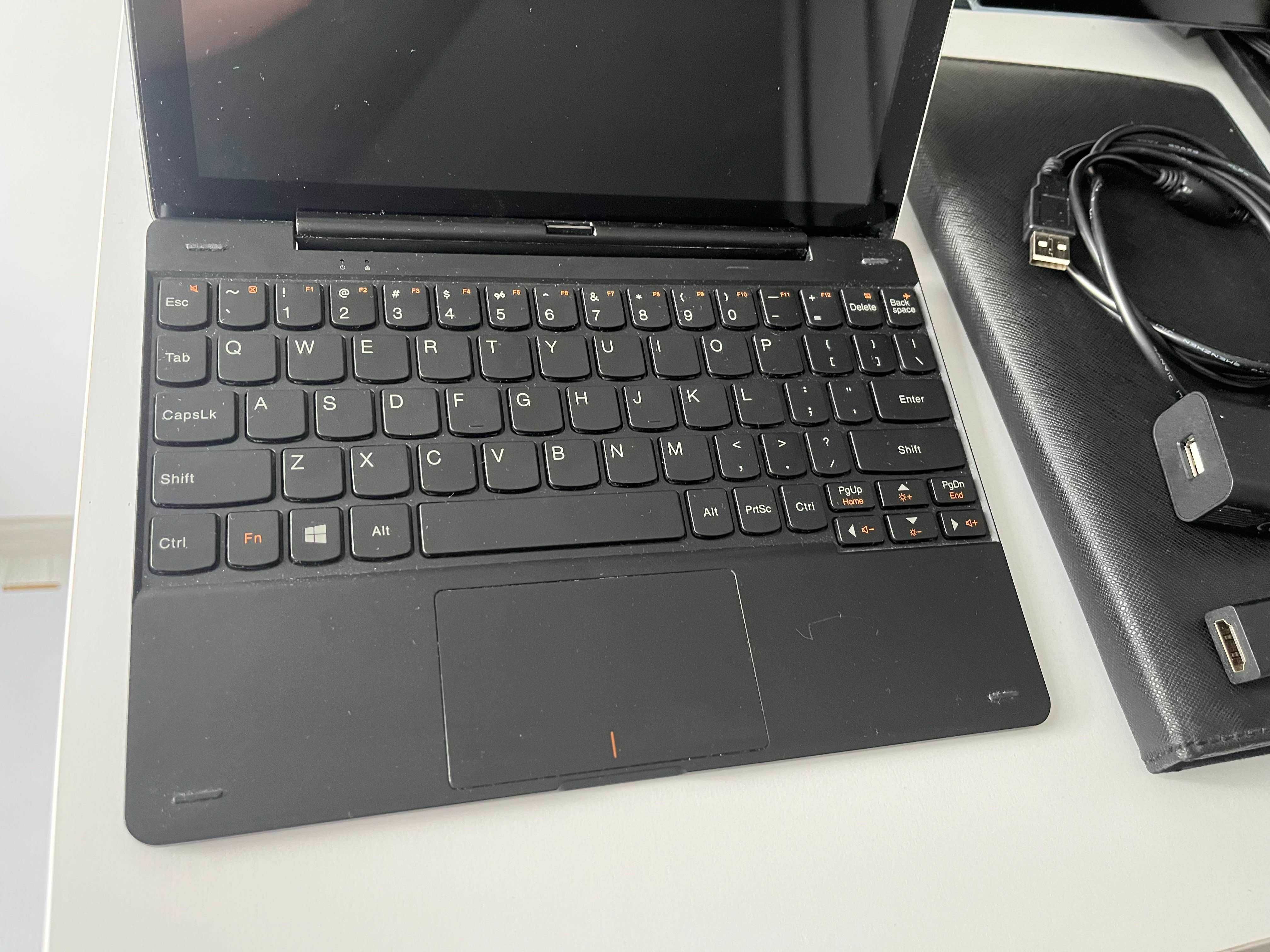 Tablet Lenovo Miix 300 z Windows 10 + klawiatura + akcesoria